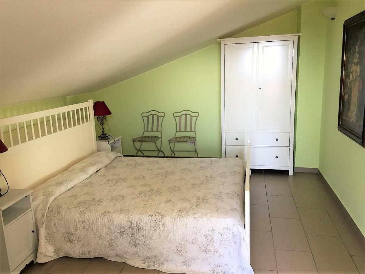 Villarobinia * Lazise